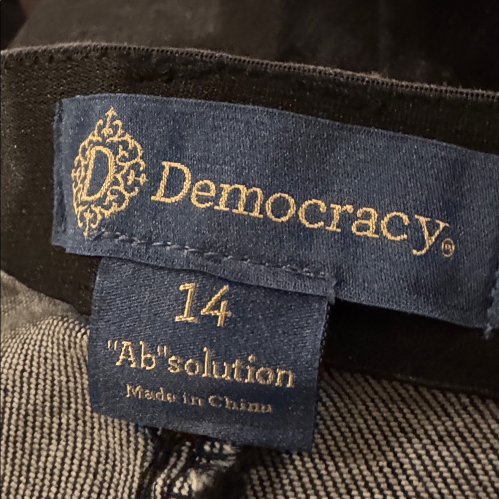 Democracy NWT Ab'solution High Waist Step Hem Ankle Jeans in gray and black - Picture 10 of 13
